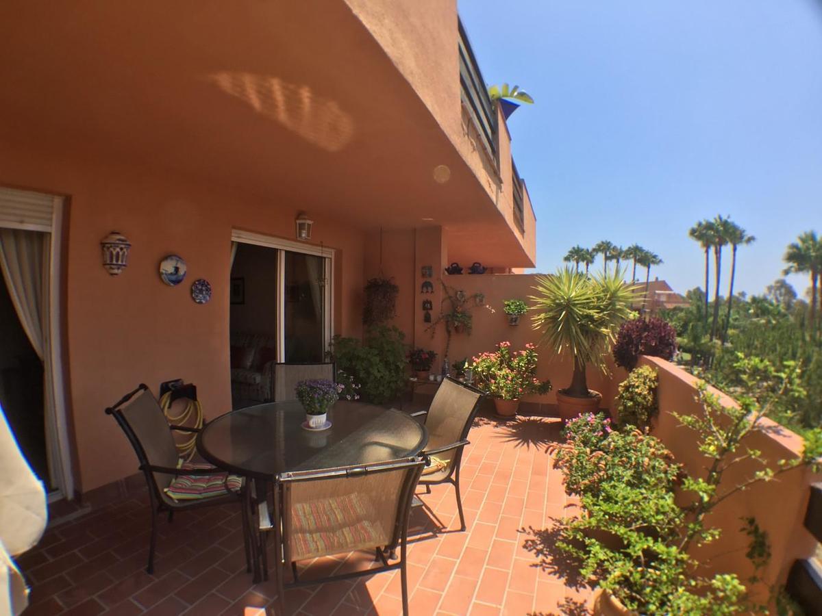 2236-Lovely Groundfloor With Pool View Casares Luaran gambar